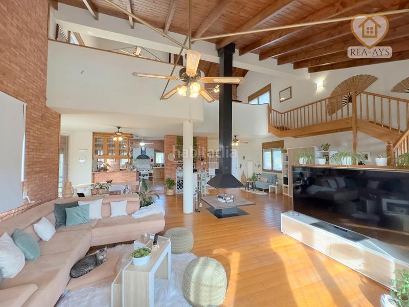 Foto c2a900d5-1f36-4ebd-9337-61b73ca1824c. Chalet avec chauffage parking piscine dans Vallirana