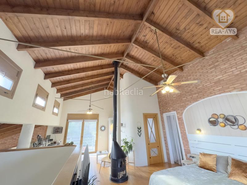 Foto e02efe07-9e2a-46ac-9b46-ad9e9ac833b2. Chalet avec chauffage parking piscine dans Vallirana