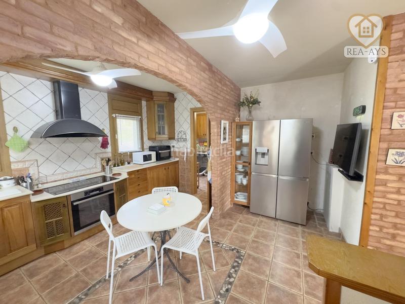 Foto f16f4b82-d772-47cd-a831-fe48a16a8ec4. Chalet avec chauffage parking piscine dans Vallirana