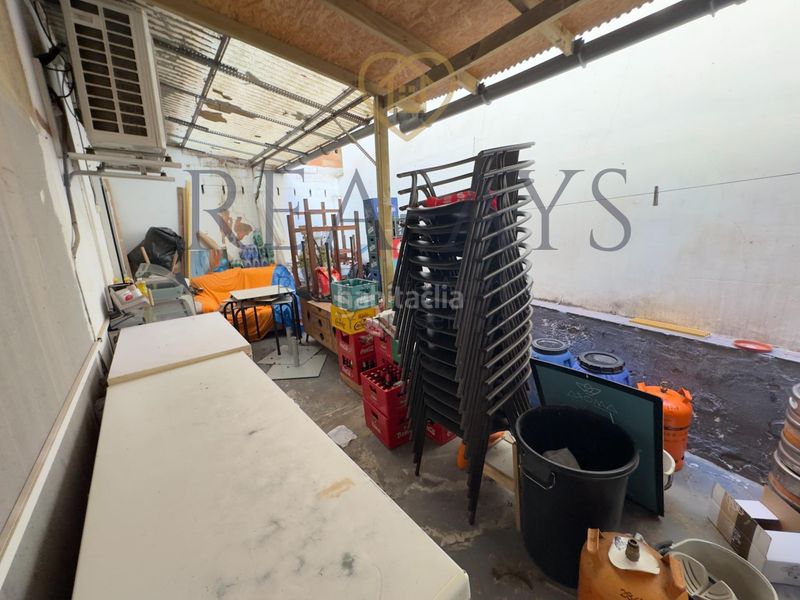Foto 7d9b2b38-50a0-432e-b283-a51630704e89. Local comercial a La Gavarra Cornellà de Llobregat