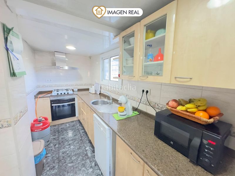 Foto c8ba1792-53b9-4ea5-87b0-b299b04ac80a. Xalet amb aparcament a Vallirana