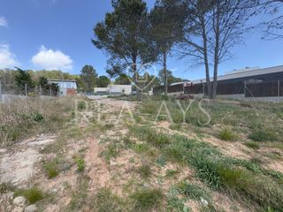 Terrain résidentiel  Carrer valència. Construye tu vivienda en esta parcela urbana de 715 m² en begues