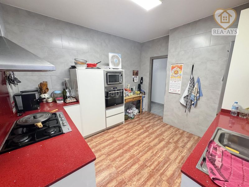 Foto 4f45679d-9c8a-4f51-8c8f-4658459dbeb9. Etagenwohnung mit heizung in Centre Viladecans