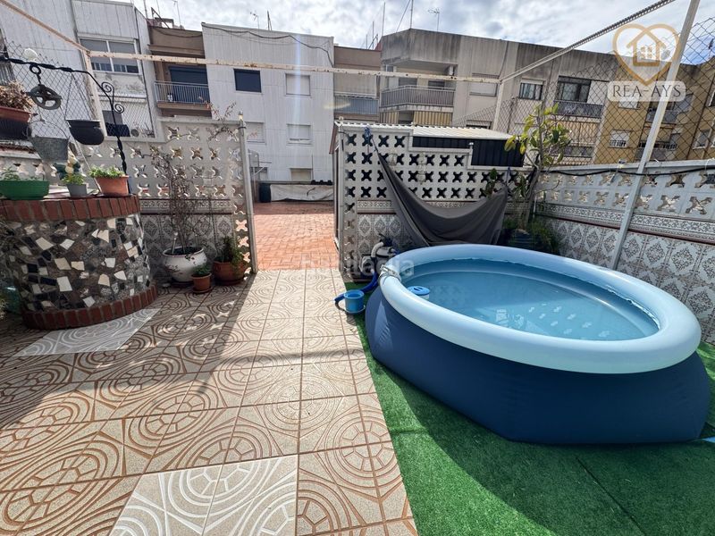 Foto 6a55e970-1f5f-4434-bd87-e1083e27f876. Etagenwohnung mit heizung in Centre Viladecans