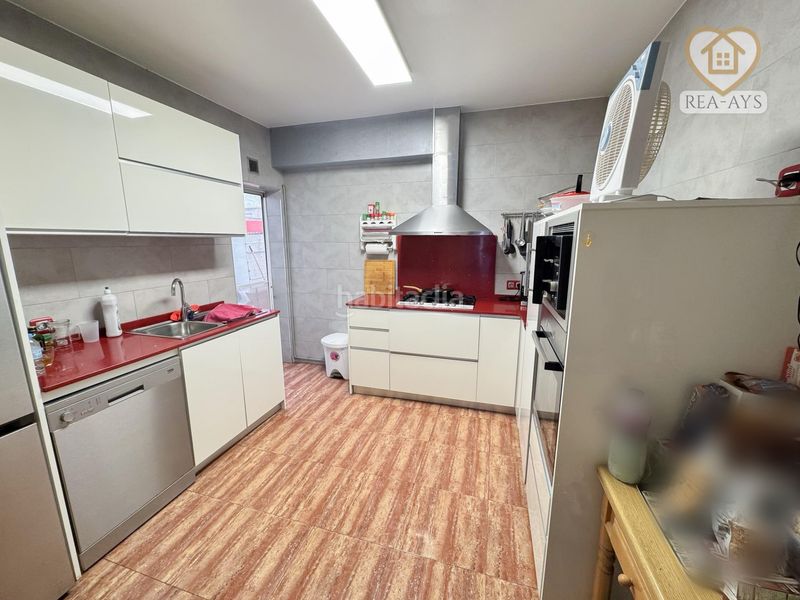 Foto c45abcab-5073-469b-8268-c8aab9cea578. Etagenwohnung mit heizung in Centre Viladecans