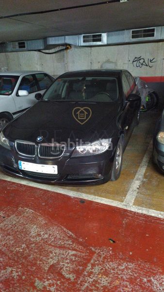 Foto c0cb3d35-44a2-4f17-8f30-352b5f19980c. Aparcament cotxe a Almeda - El Corte Inglés Cornellà de Llobregat