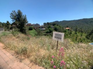Terreny residencial a Carrer riu besòs 1. Terreno urbano de 870 m² listo para construir en vallirana