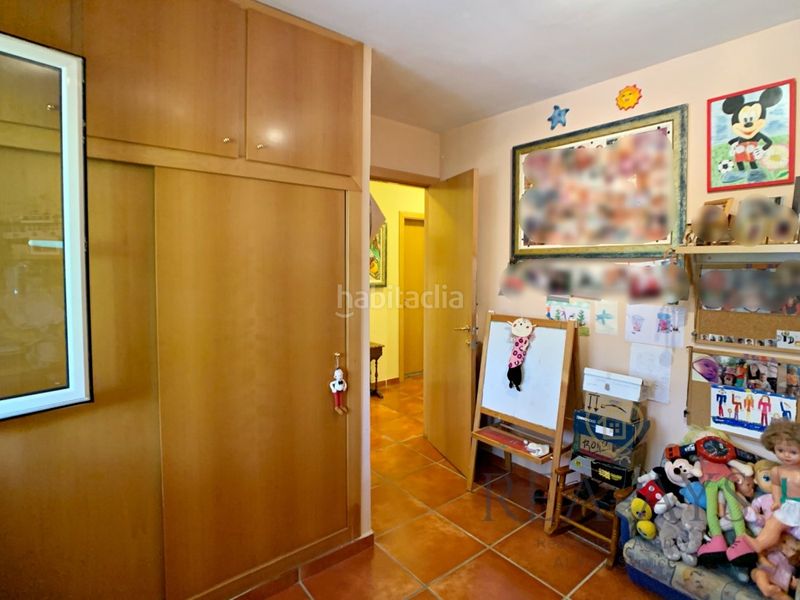 Foto 48d869c5-0850-47f4-bd45-0b25fbbb8ff8. Xalet amb xemeneia aparcament a Olesa de Bonesvalls