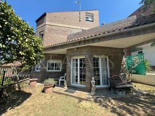 Chalet en Vallirana. Chalet en venta   vallirana