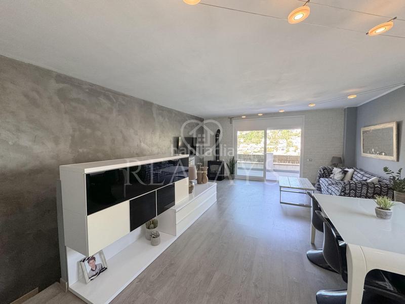 Foto 4d526558-5678-4aab-9873-3bf5bbb5bc29. Chalet casa tres vientos centrica en Vallirana