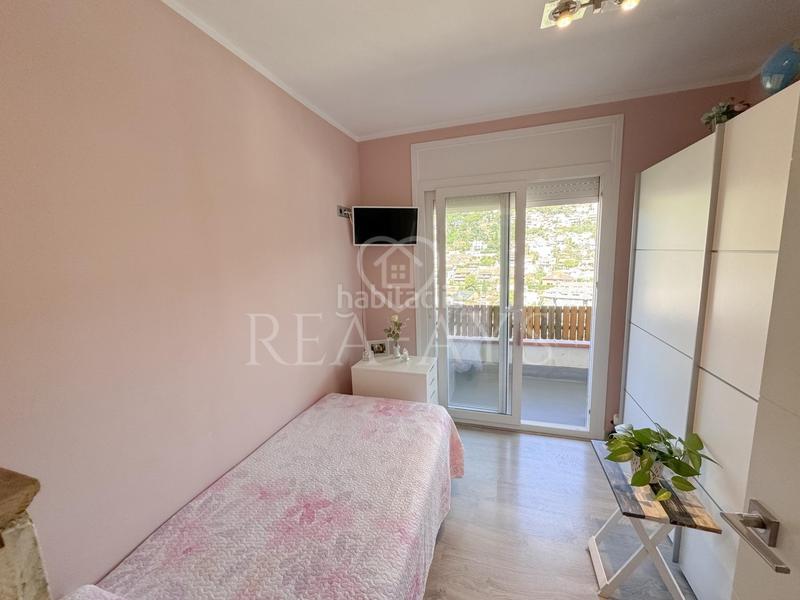 Foto aef23d65-aa1a-45b0-943e-f279ccd4e389. Chalet casa tres vientos centrica en Vallirana