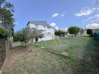 Xalet  Calle riu cardener. Chalet en parcela plana  vallirana
