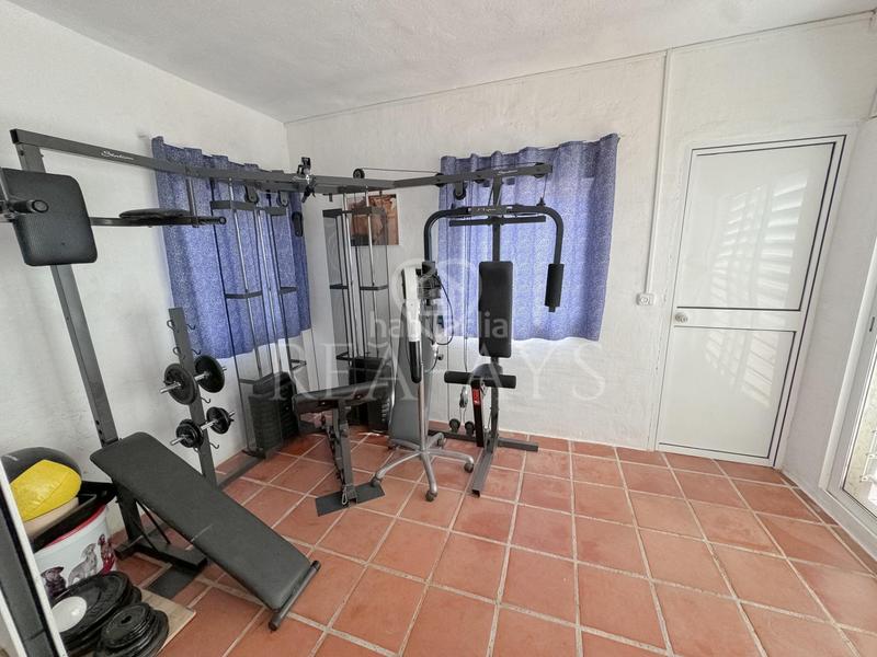Foto 9b0e745b-e598-4b2a-9c3a-5b7fa011060f. Chalet  en parcela plana en Vallirana