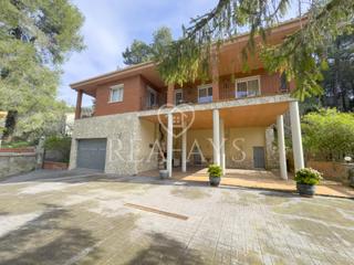 Casa a Vallirana. Casa en vallirana  seminueva