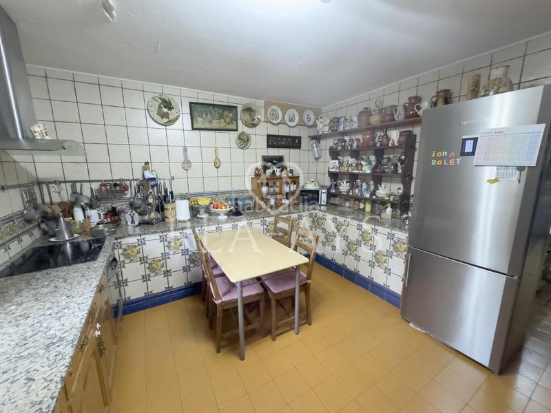 Foto 41bf0d33-00e5-426b-90c2-56a3d633cef3. Chalet casa con poiscina en Olesa de Bonesvalls