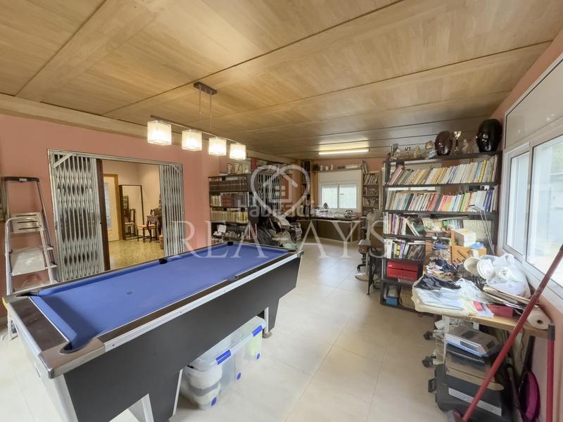 Foto e2d9384f-30bc-4165-b030-bfc99fd5263f. Chalet casa con poiscina en Olesa de Bonesvalls