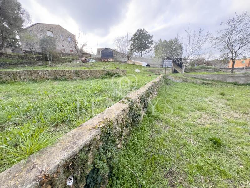 Foto f308d1a5-508c-4bf0-ab33-13c1f8828261. Chalet casa con poiscina en Olesa de Bonesvalls