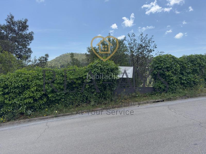 Foto 51dc8636-a939-4b9b-a8e0-4acd45e796d2. Terreno residencial terrenos en venta en Vallirana