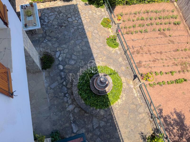Foto 217d5bf3-ca17-4f99-ad8d-82f8f582156a. Chalet espectacular chalet en zona residencial con piscina en Vallirana