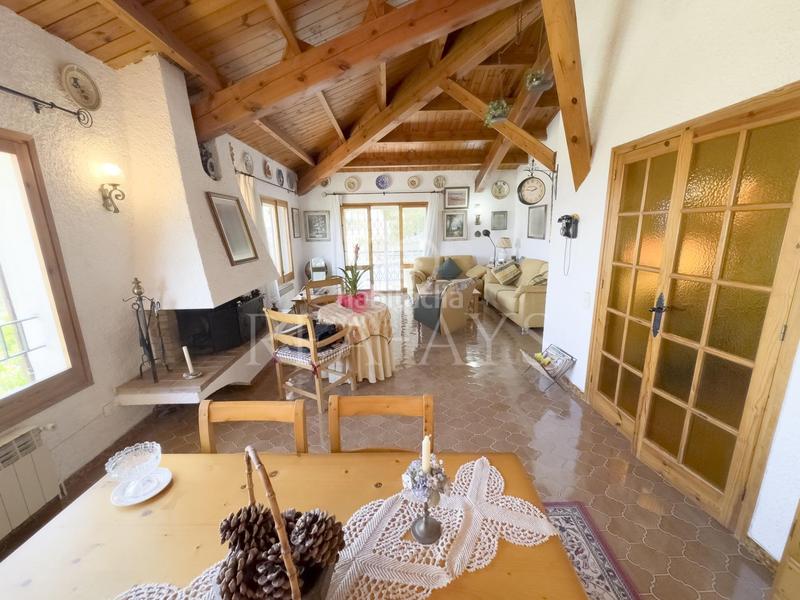 Foto a75e61ba-13d9-4e97-a7d6-ade7532ae251. Chalet espectacular chalet en zona residencial con piscina en Vallirana