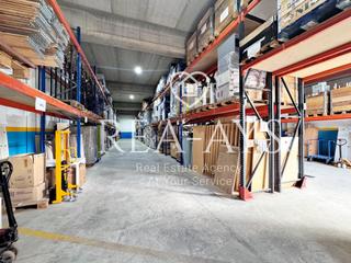 Nau industrial  Carrer baix llobregat. Nave industrial   seminueva  vallirana  barcelona