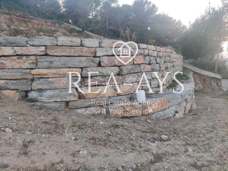 Foto 54e1989b-b5dd-4bee-b4b6-22c34b8a9452. Terreno residencial en carrer carrer del riu tordera terreno en el lledoner barcelona en Vallirana