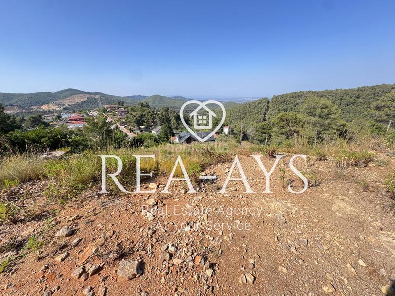 Foto ee3b7ae3-4f05-4fc7-ac22-b4d9351532d2. Terreno residencial en carrer carrer del riu tordera terreno en el lledoner barcelona en Vallirana