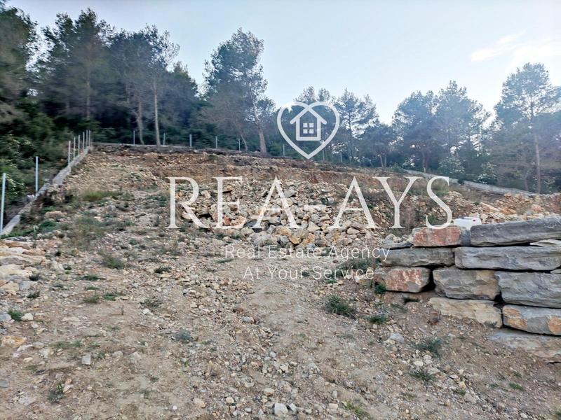 Foto efcb3611-61bd-48ca-94cd-d03c4e124d1b. Terreno residencial en carrer carrer del riu tordera terreno en el lledoner barcelona en Vallirana