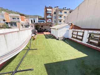 Pis  Calle santa anna. Piso con amplia terraza de 75m2  cervello  barcelona