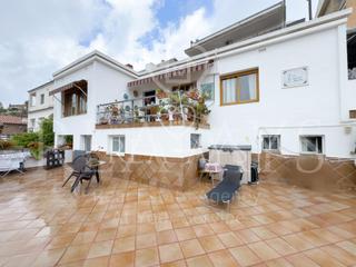 Chalet à Vallirana. Casa cercana al centro de vallirana