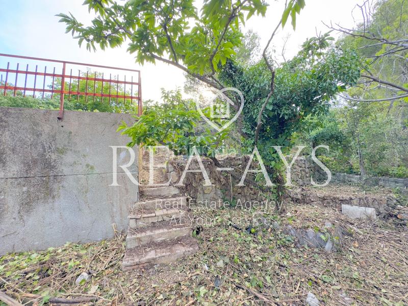 Foto 73b98015-1621-4954-9ee9-f5dce6c00ca0. Chalet oportunidad vivienda en planta urbanización en Vallirana