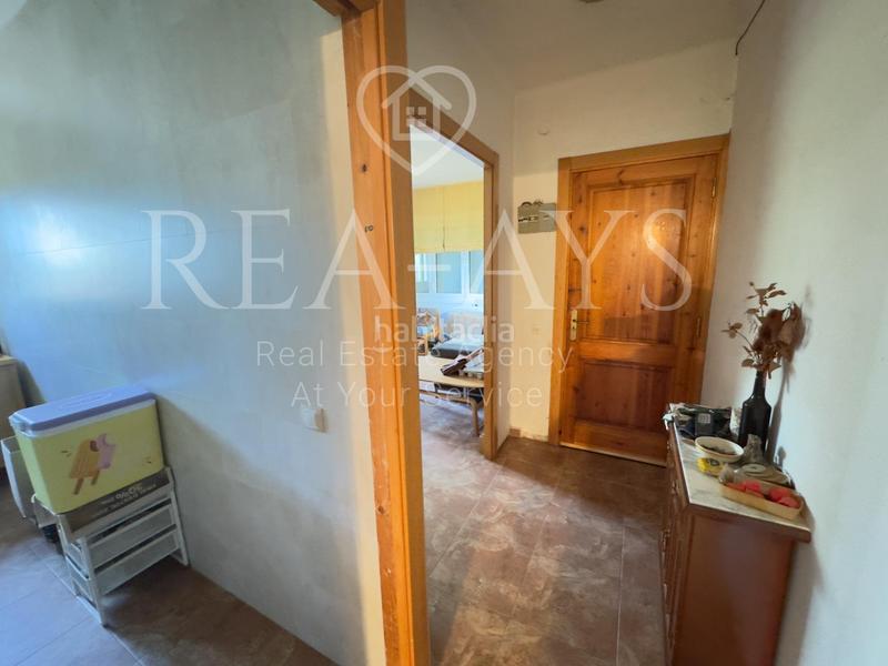 Foto 75c143e8-2a31-41b9-b3d7-ba73d9b61b36. Chalet oportunidad vivienda en planta urbanización en Vallirana