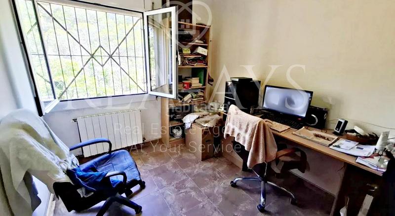 Foto a2417cc7-e1d0-4bef-9a3b-9e4ccbbf3283. Chalet oportunidad vivienda en planta urbanización en Vallirana