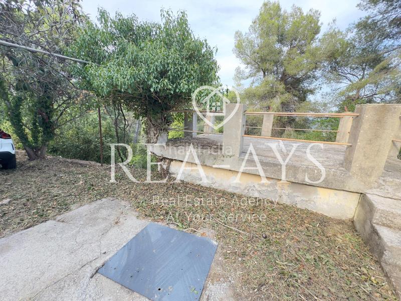 Foto daacc621-d89f-423d-932c-b6639354e147. Chalet oportunidad vivienda en planta urbanización en Vallirana