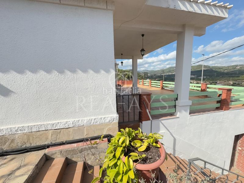 Foto 069e1dce-3be0-4d9a-84e0-7a04b7817f2e. Chalet con riscaldamento parcheggio in Cervelló