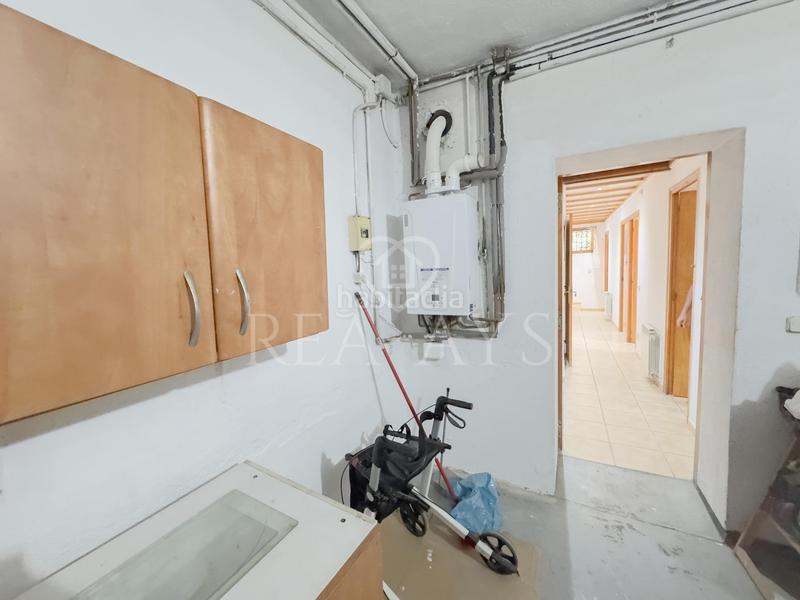 Foto 2f224a10-a7c7-48c5-9d54-ba4c11b0c6c6. Chalet con riscaldamento parcheggio in Cervelló