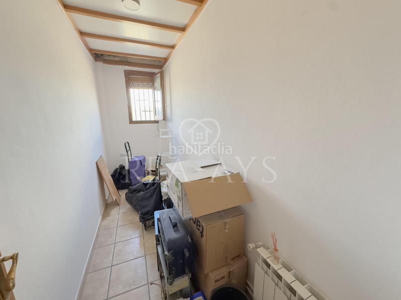 Foto 648d2805-40a2-46ab-8101-547e43b1440c. Chalet con riscaldamento parcheggio in Cervelló