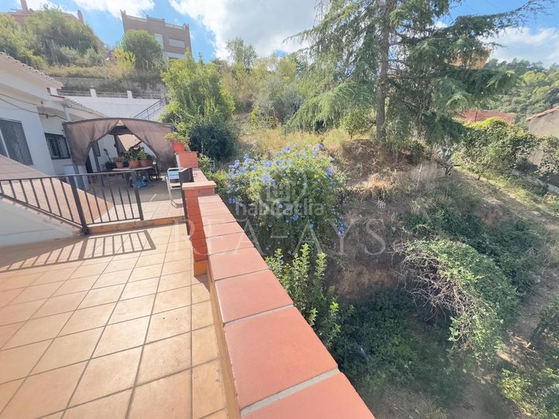 Foto d45737d7-7e76-4995-9d6f-6d8df77e8a0c. Chalet con riscaldamento parcheggio in Cervelló