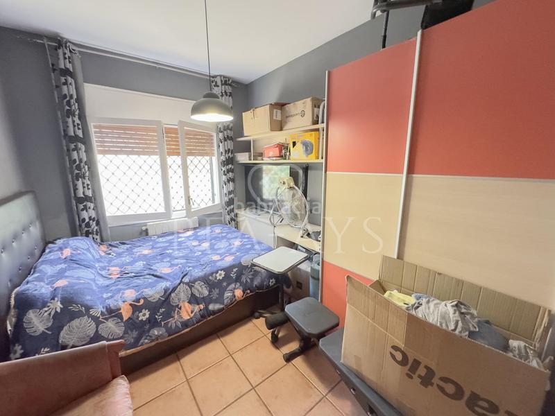 Foto eb8767a2-d74e-4afe-ac79-e57c05820419. Chalet con riscaldamento parcheggio in Cervelló