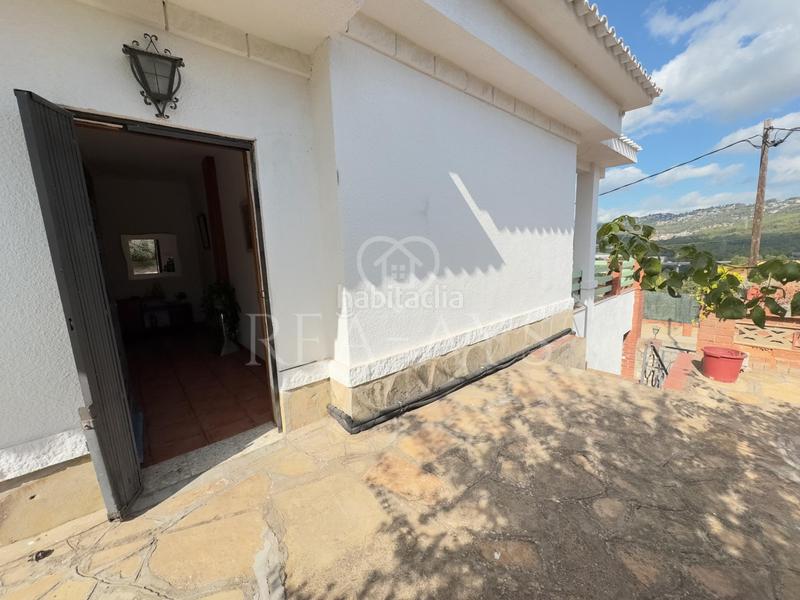 Foto fb4d2fb9-78b2-4484-90c8-3541fcd0acc4. Chalet con riscaldamento parcheggio in Cervelló