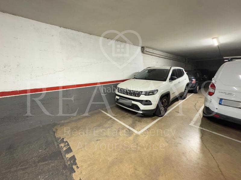 Foto 8039cbbf-54d7-44a0-9af4-70ced533af44. Autoparkplatz in La Roureda Viladecans