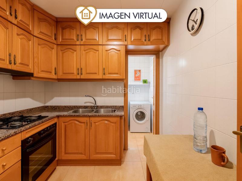 Foto 9353ab40-de88-4c8e-9dbd-2e86fd275824. Etagenwohnung mit heizung in La Plana Esplugues de Llobregat