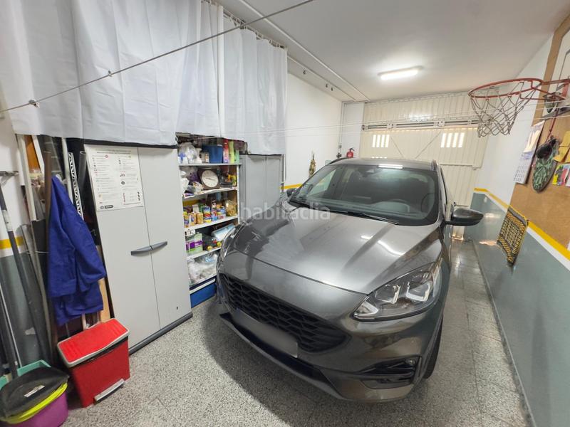 Foto 75e0856b-6195-4445-9aa1-410aa8113059. Maison jumelée avec chauffage parking dans Torrent Ballester Viladecans
