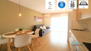 Miete Studiowohnung in Avinguda de la diputació 175. Alquiler de septiembre a junio . no se alquila para todo el año.