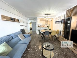 Apartament a Carrer de carles riba 5. Magnífico apartamento reformado a solo 3 minutos de la playa!