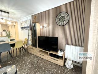 Apartament a Carrer de carles riba 5. Magnífico apartamento reformado a solo 3 minutos de la playa!