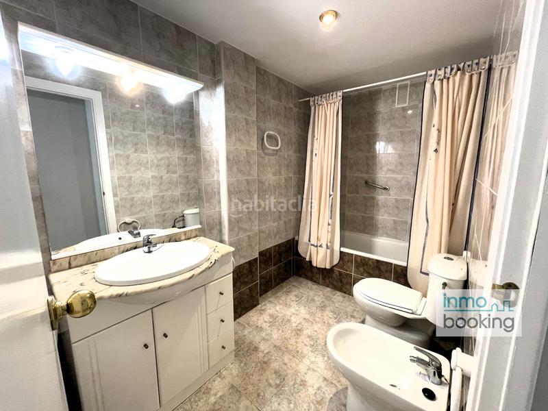 Foto 0d5a4f30-0f2d-4325-afc2-62acc09368ef. Apartamento en carrer de la burguera 3 ??? ¡inversión segura ! apartamento con licencia turística incluida ??? en Salou
