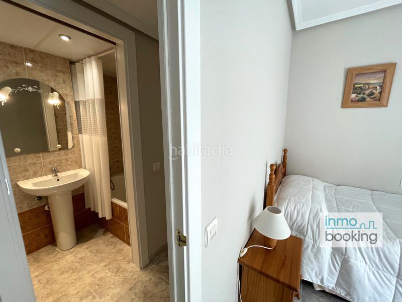 Foto 3c8251c1-a972-4b46-9ce9-edaf1f52b937. Apartamento en carrer de la burguera 3 ??? ¡inversión segura ! apartamento con licencia turística incluida ??? en Salou