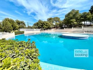 Apartament a Carrer del vendrell 14. ¡gran oportunidad en salou! apartamento con piscina y  licencia