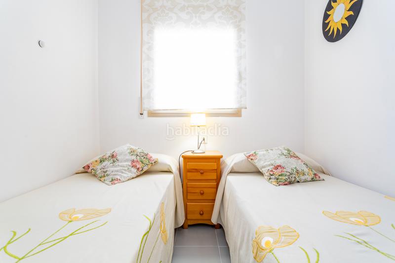 Foto 54ec7176-632e-43ce-b8b7-7ef633a21e27. Apartament a carrer del penedès 12 a Mar i Camp - Platja dels Capellans Salou